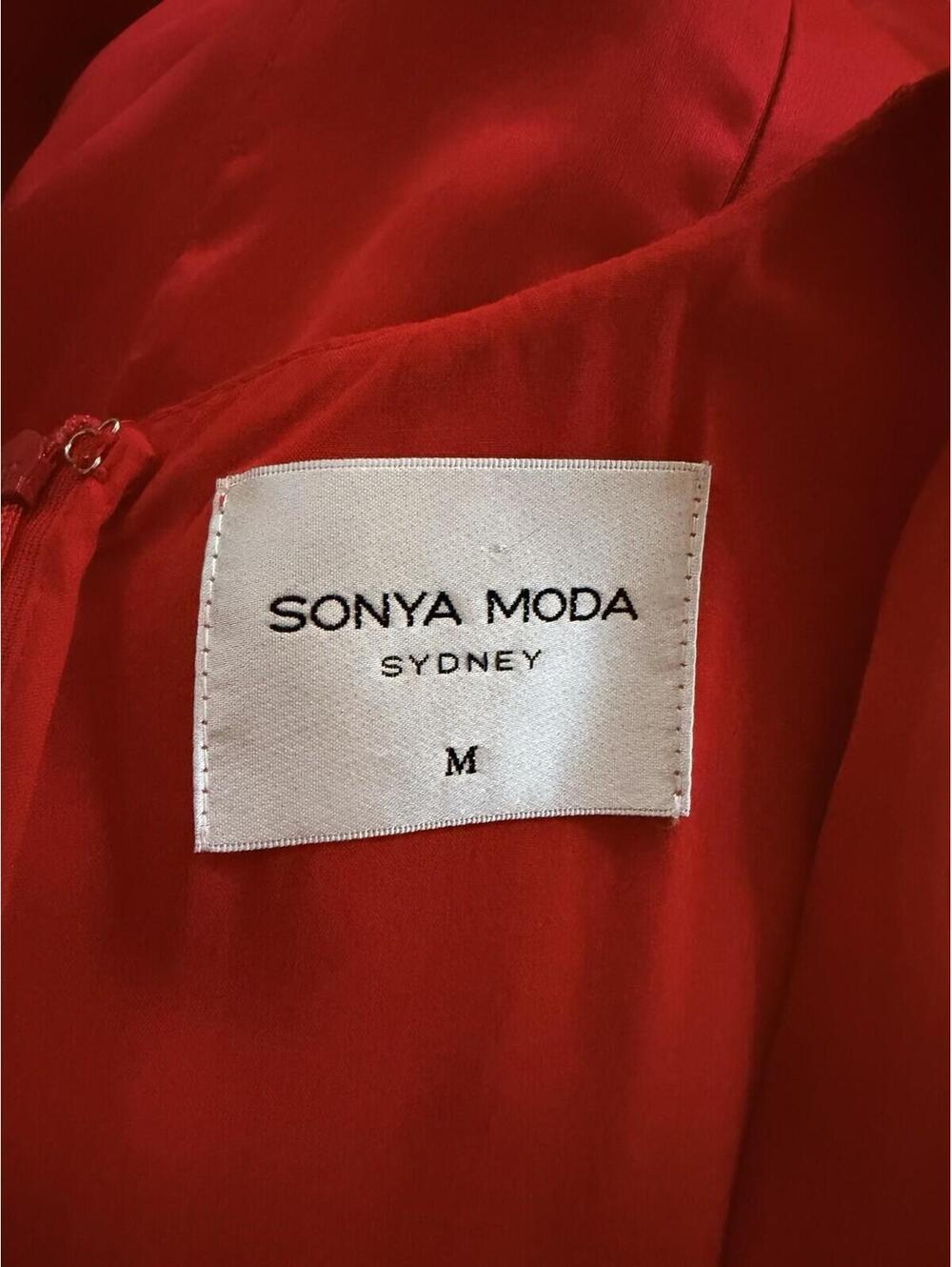 New Sonya Moda Alma Plunge Bias Cut Silk Organza Gown In Lola Red Size M $420 - Picture 11 of 13